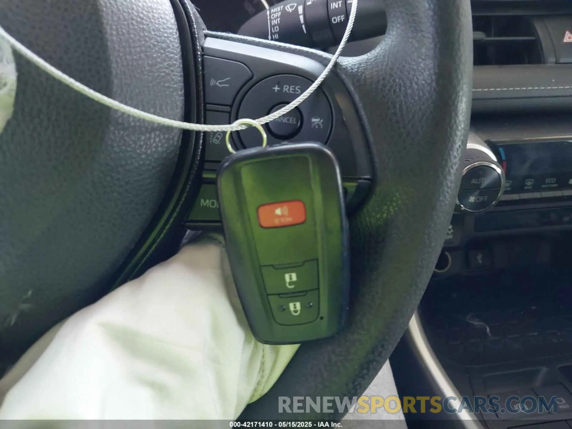 11 fotografías del automóvil dañado 2T3P1RFV0MW186157 TOYOTA RAV4 2021