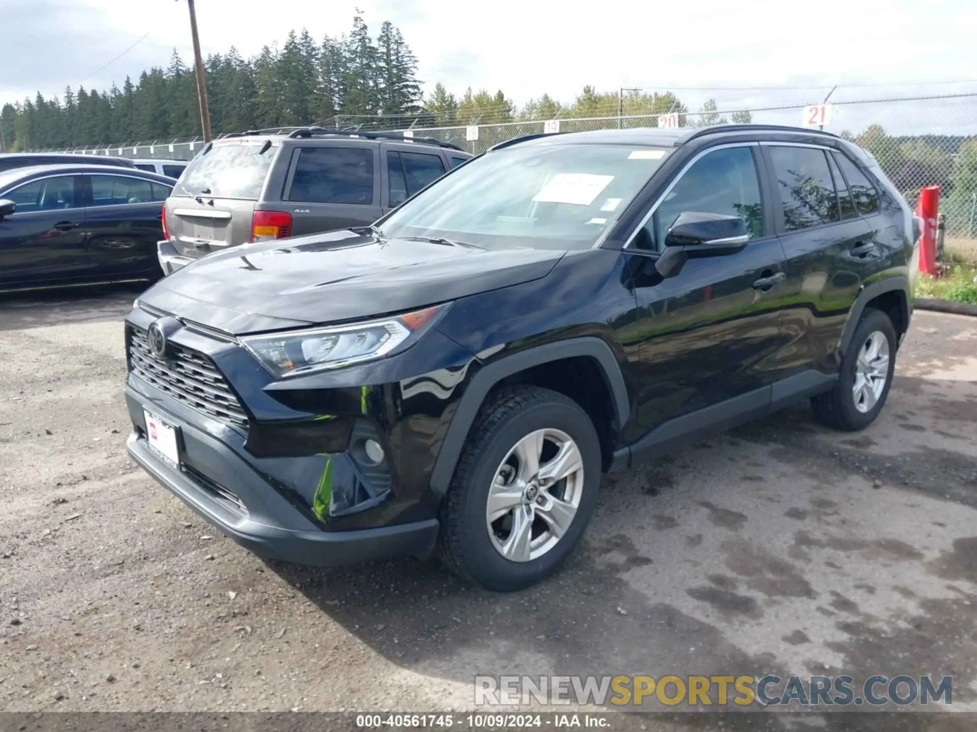 2 fotografías del automóvil dañado 2T3P1RFV0MW219447 TOYOTA RAV4 2021
