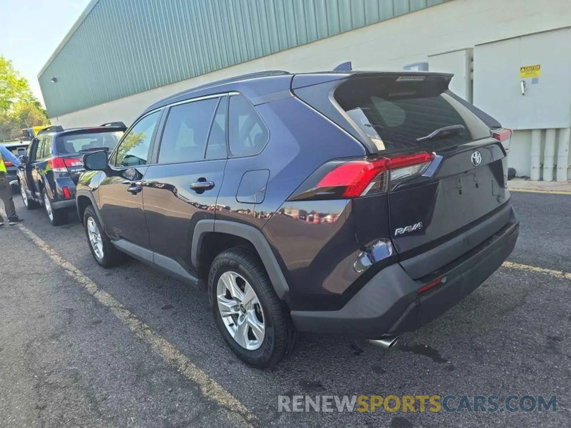 10 fotografías del automóvil dañado 2T3P1RFV0MW225619 TOYOTA RAV4 2021