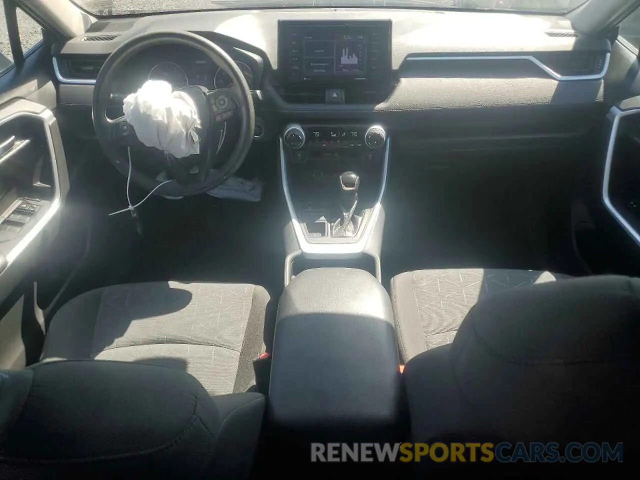 8 fotografías del automóvil dañado 2T3P1RFV0MW241920 TOYOTA RAV4 2021