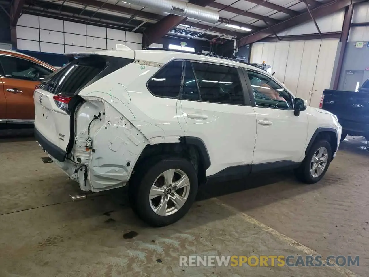 3 fotografías del automóvil dañado 2T3P1RFV1MC181308 TOYOTA RAV4 2021