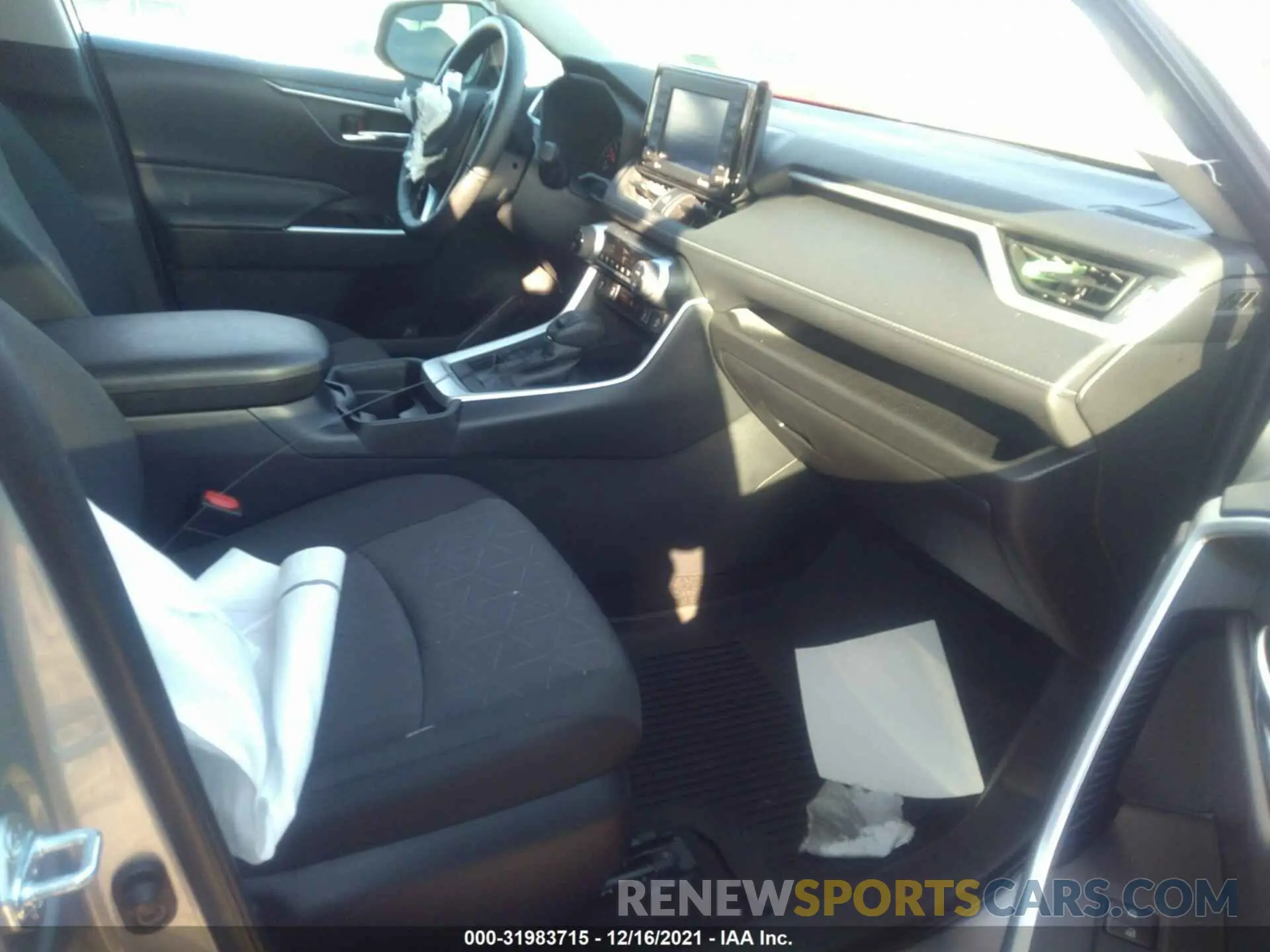 5 fotografías del automóvil dañado 2T3P1RFV1MC193796 TOYOTA RAV4 2021