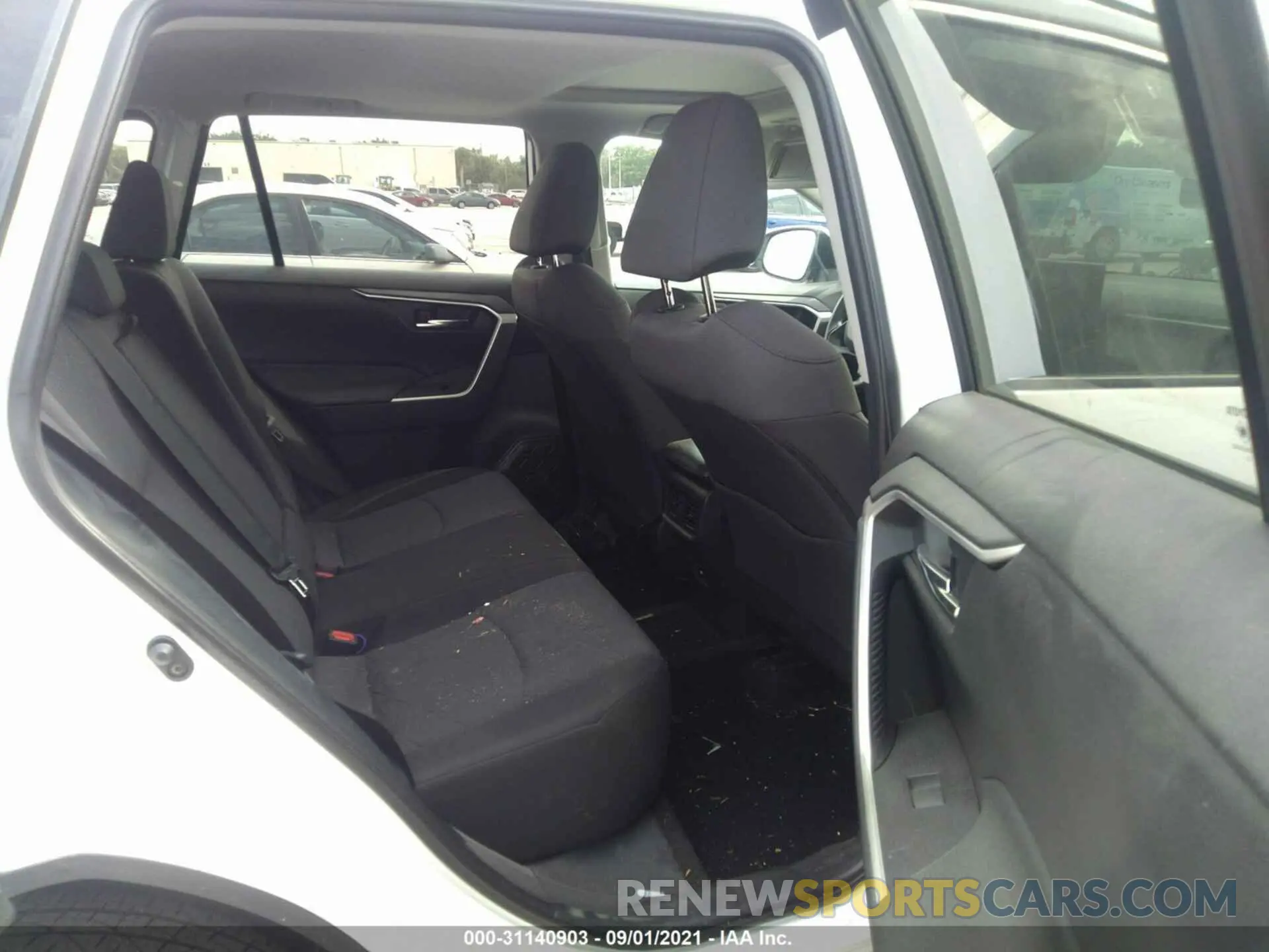 8 fotografías del automóvil dañado 2T3P1RFV2MC171712 TOYOTA RAV4 2021