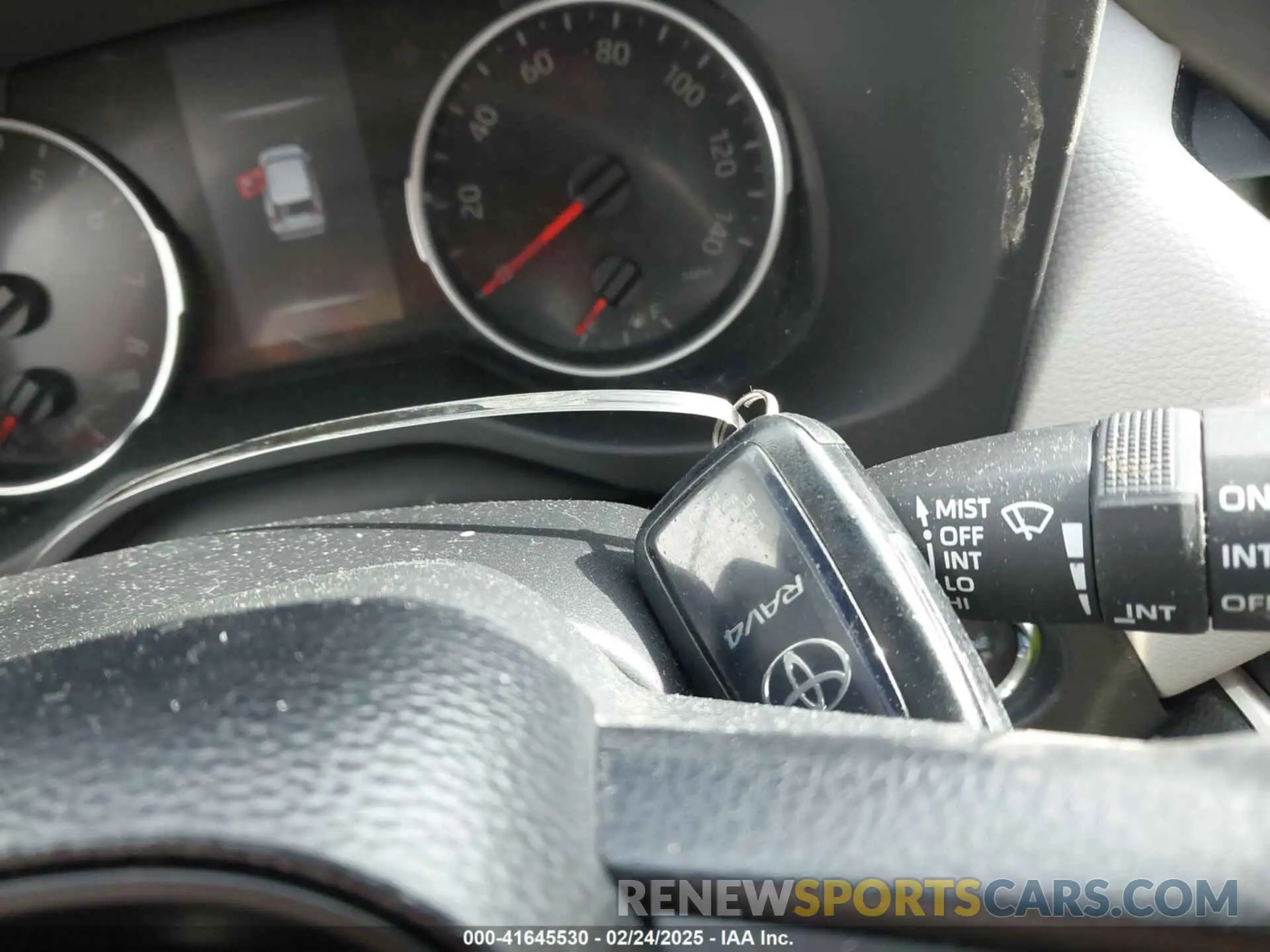 11 fotografías del automóvil dañado 2T3P1RFV2MC246635 TOYOTA RAV4 2021