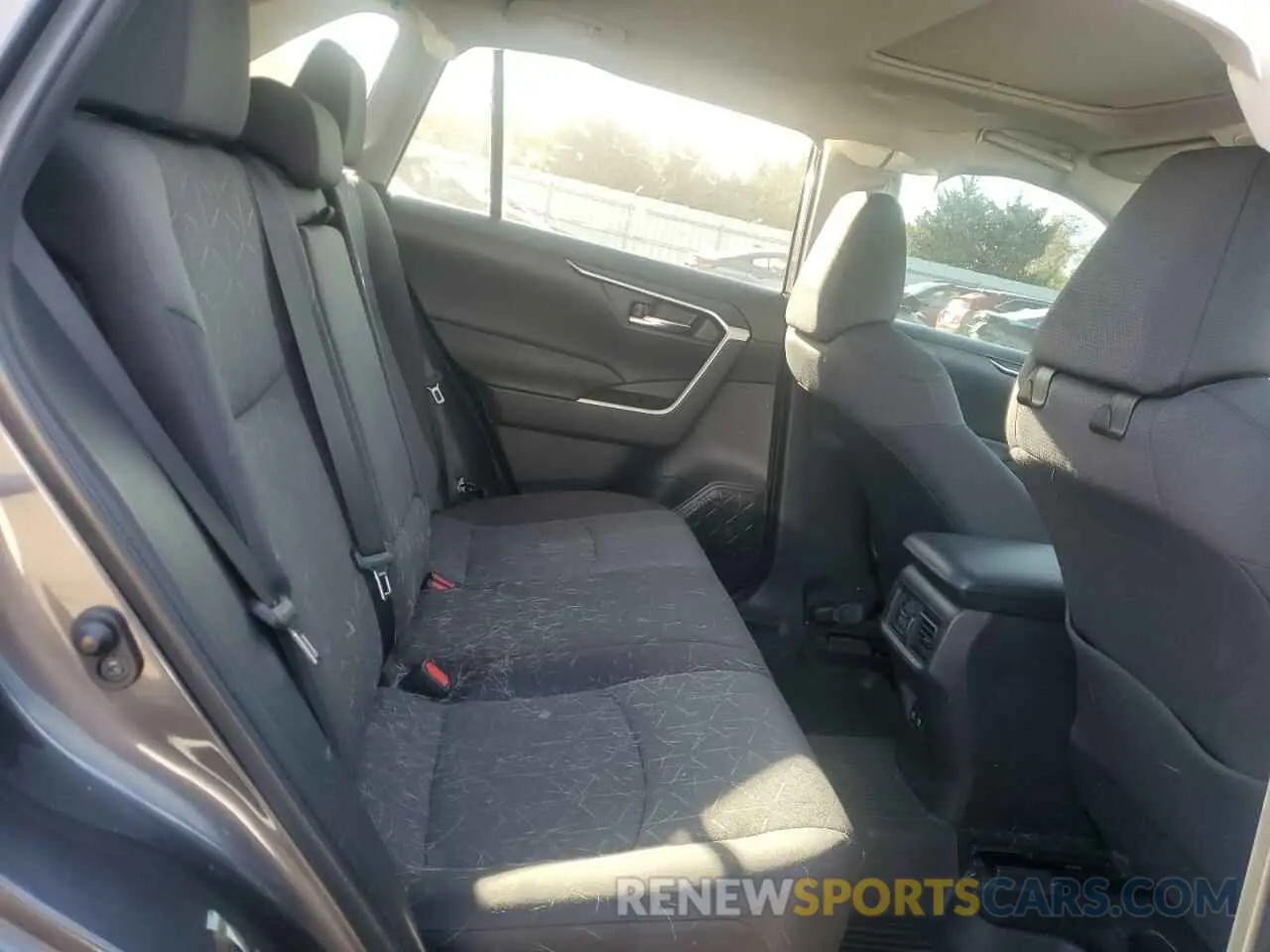 11 fotografías del automóvil dañado 2T3P1RFV2MC255030 TOYOTA RAV4 2021