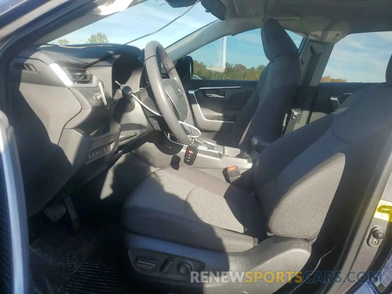 7 fotografías del automóvil dañado 2T3P1RFV2MC255030 TOYOTA RAV4 2021