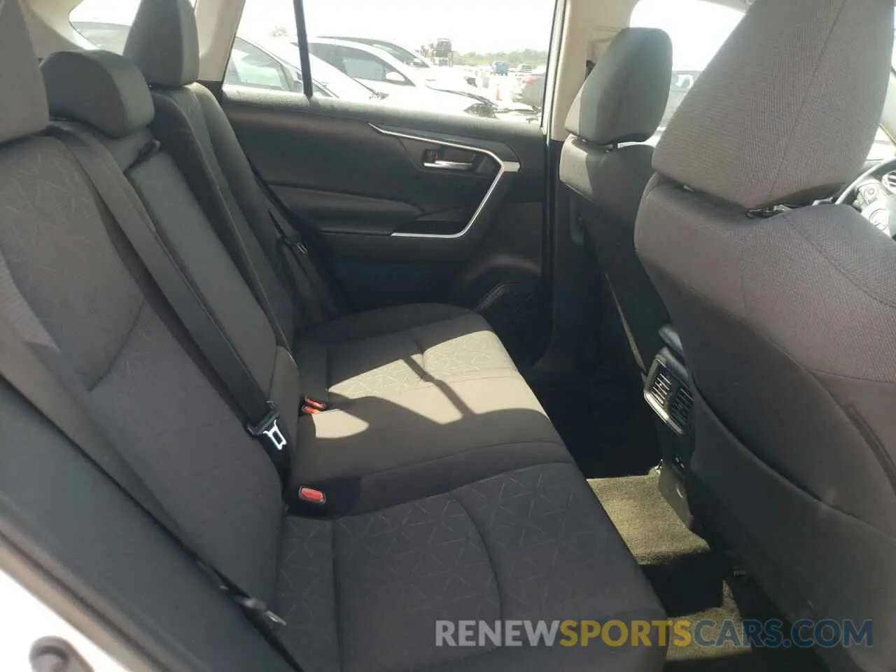 11 fotografías del automóvil dañado 2T3P1RFV2MW156688 TOYOTA RAV4 2021