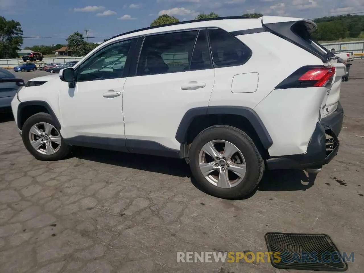 2 fotografías del automóvil dañado 2T3P1RFV2MW156688 TOYOTA RAV4 2021