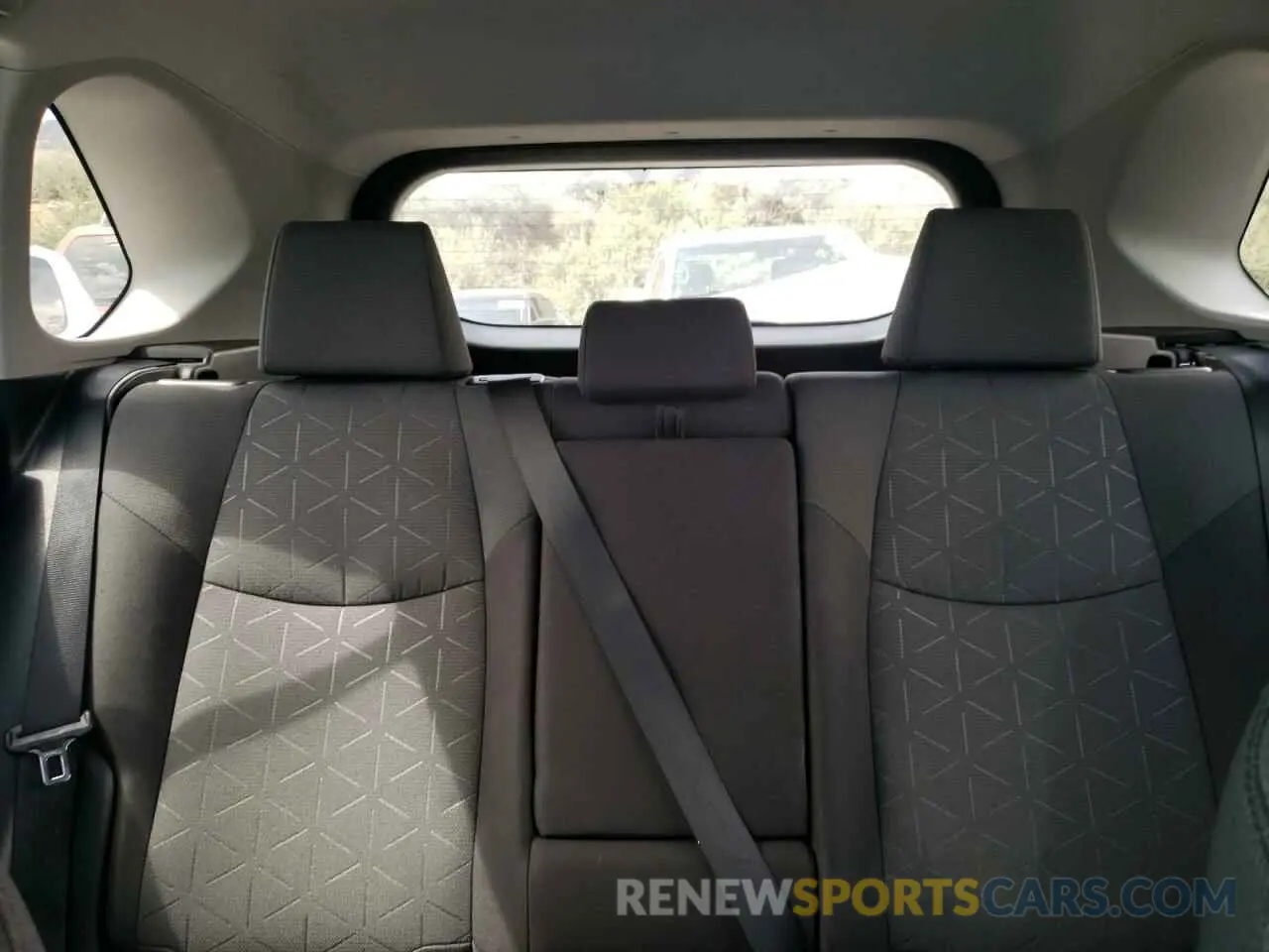10 fotografías del automóvil dañado 2T3P1RFV2MW171370 TOYOTA RAV4 2021