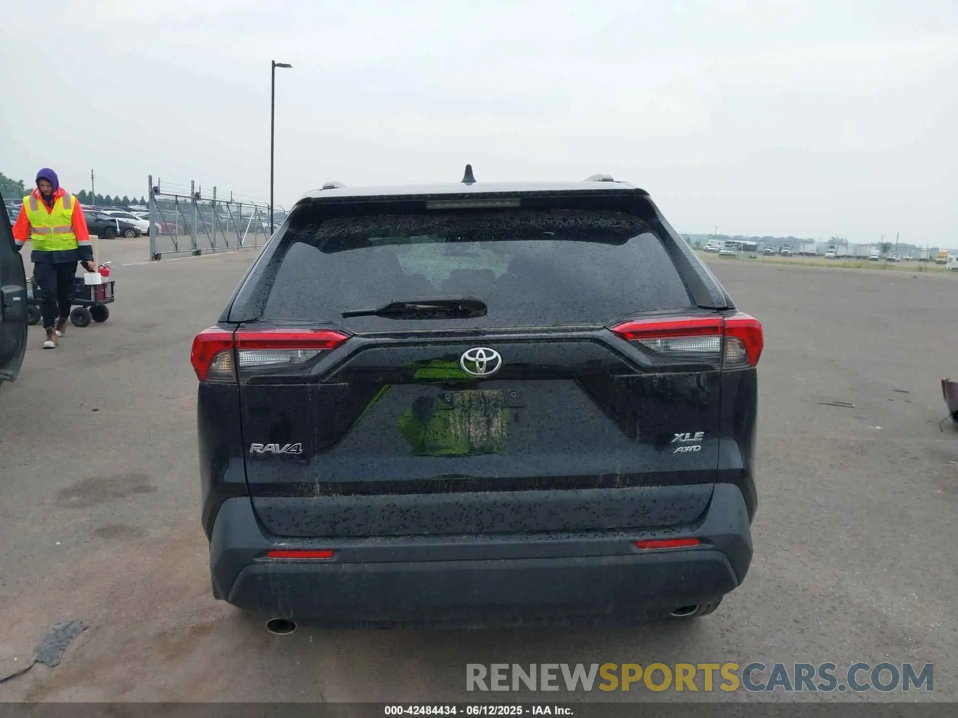 16 fotografías del automóvil dañado 2T3P1RFV2MW208496 TOYOTA RAV4 2021