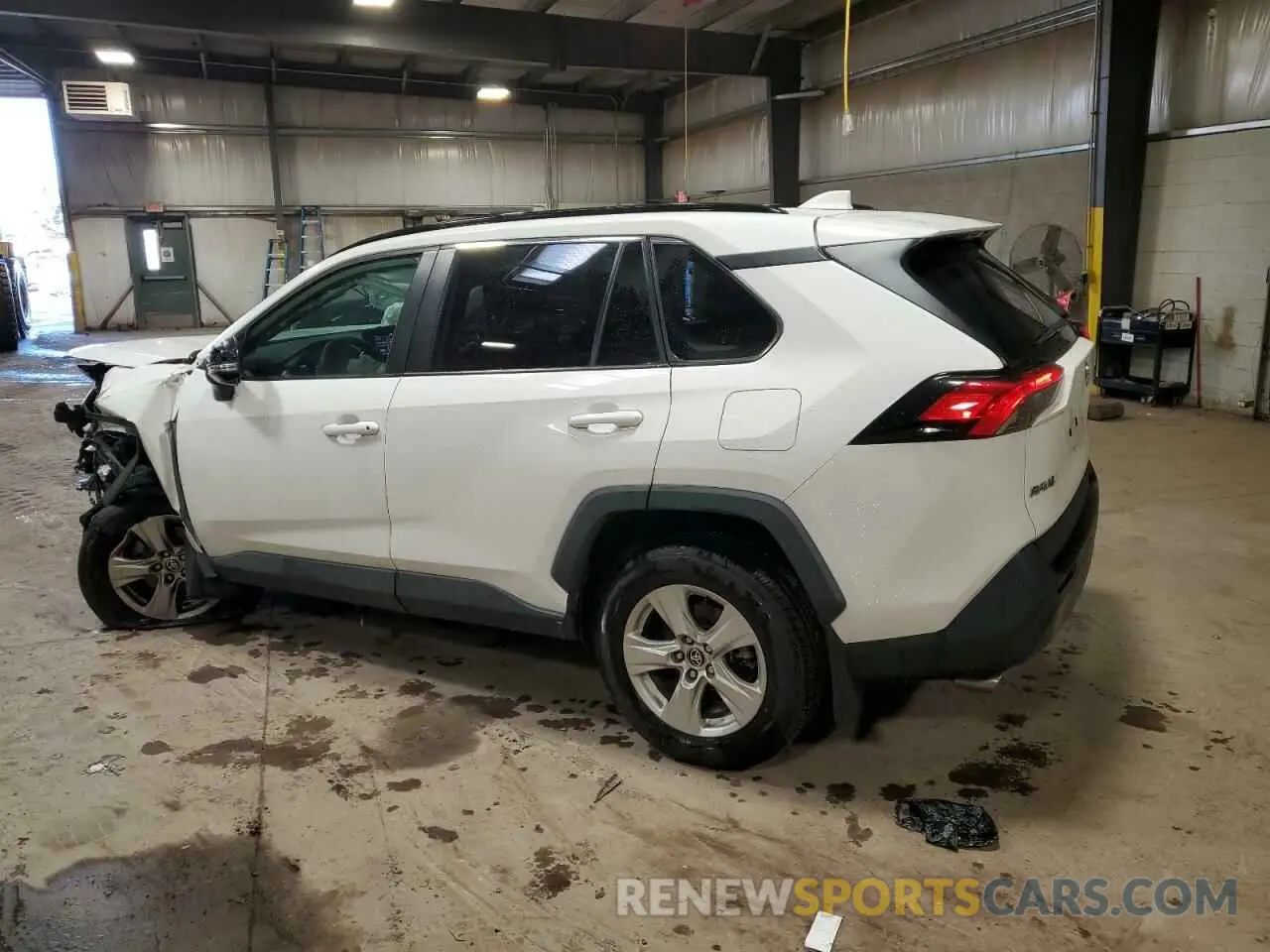 2 fotografías del automóvil dañado 2T3P1RFV3MC245364 TOYOTA RAV4 2021
