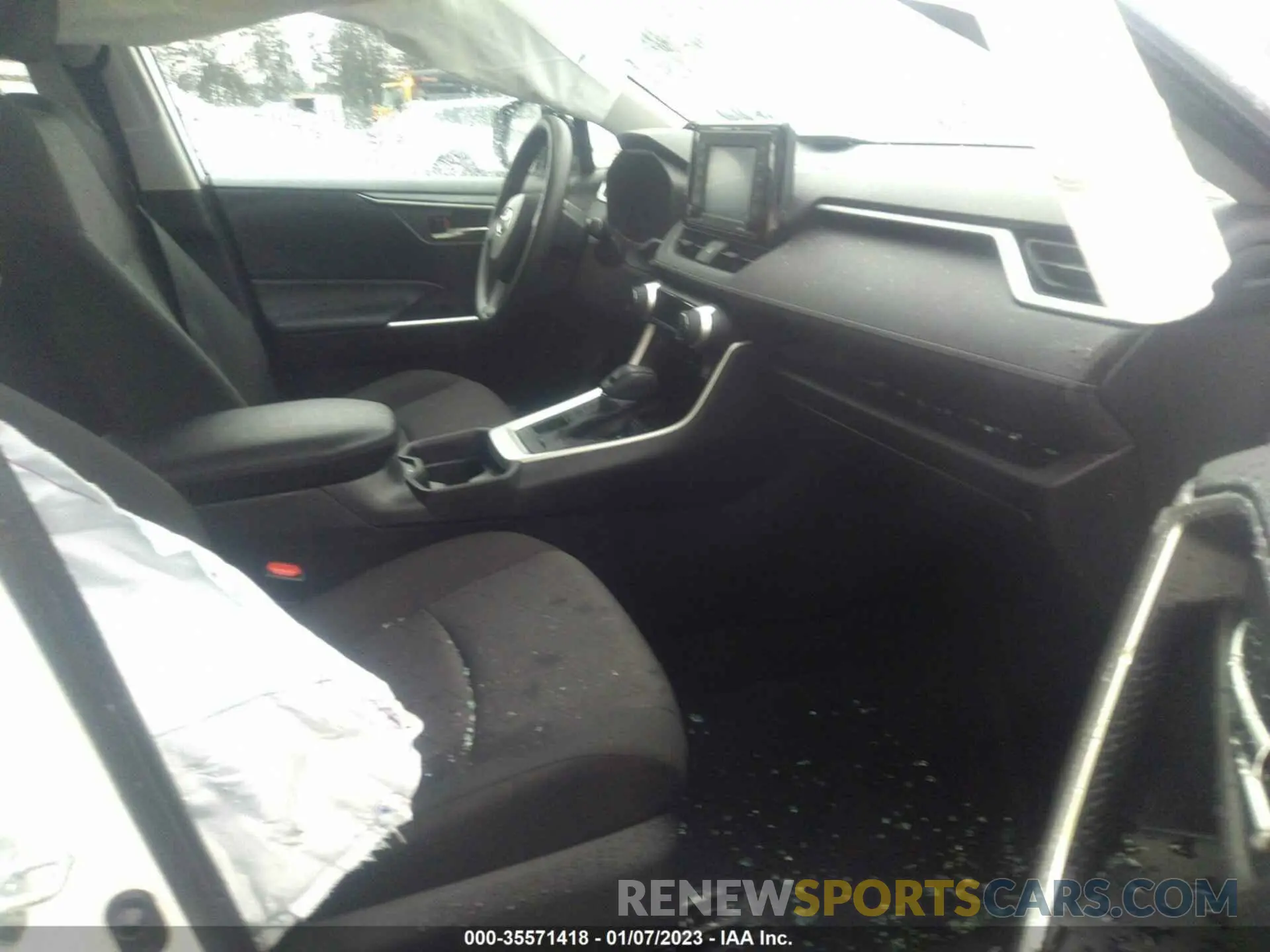 5 fotografías del automóvil dañado 2T3P1RFV3MW160183 TOYOTA RAV4 2021