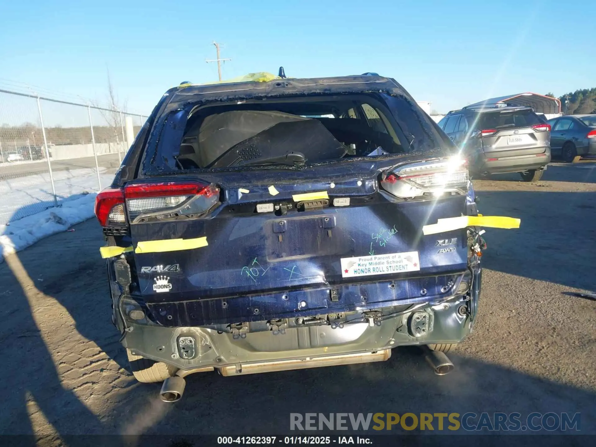 16 fotografías del automóvil dañado 2T3P1RFV3MW168560 TOYOTA RAV4 2021
