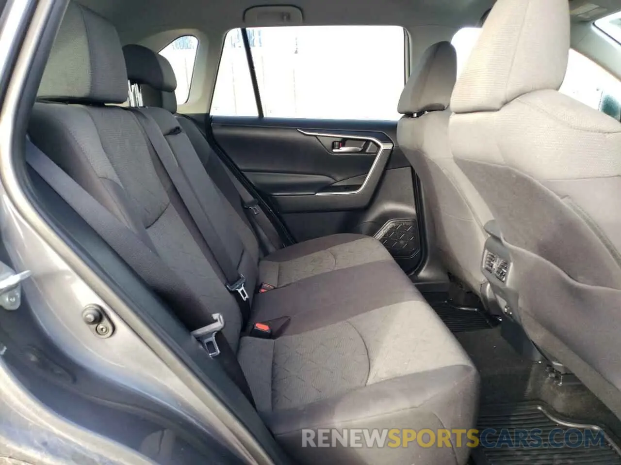 11 fotografías del automóvil dañado 2T3P1RFV3MW211374 TOYOTA RAV4 2021