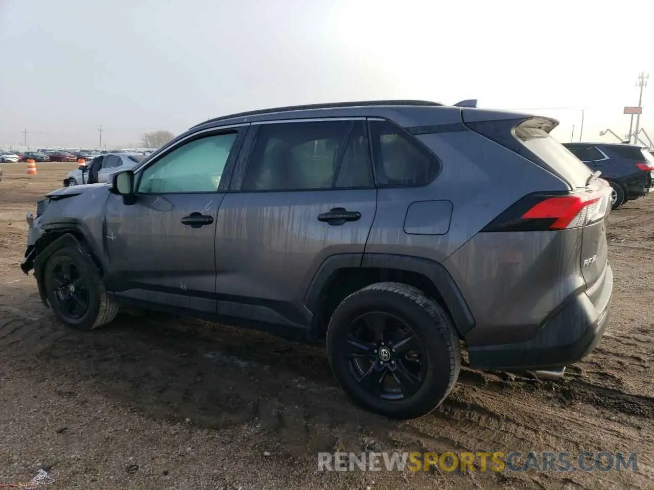 2 fotografías del automóvil dañado 2T3P1RFV3MW211374 TOYOTA RAV4 2021