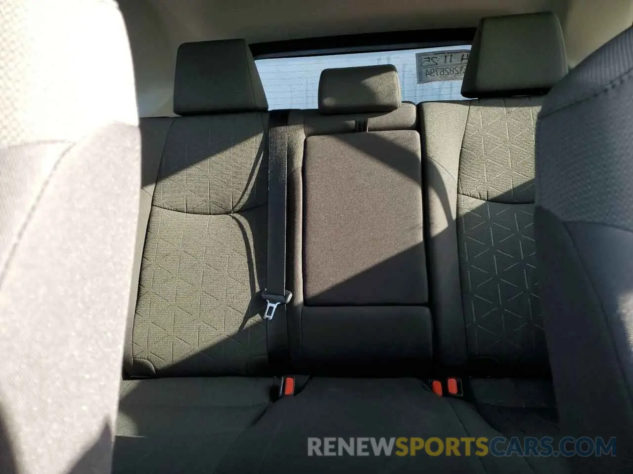 10 fotografías del automóvil dañado 2T3P1RFV3MW211844 TOYOTA RAV4 2021