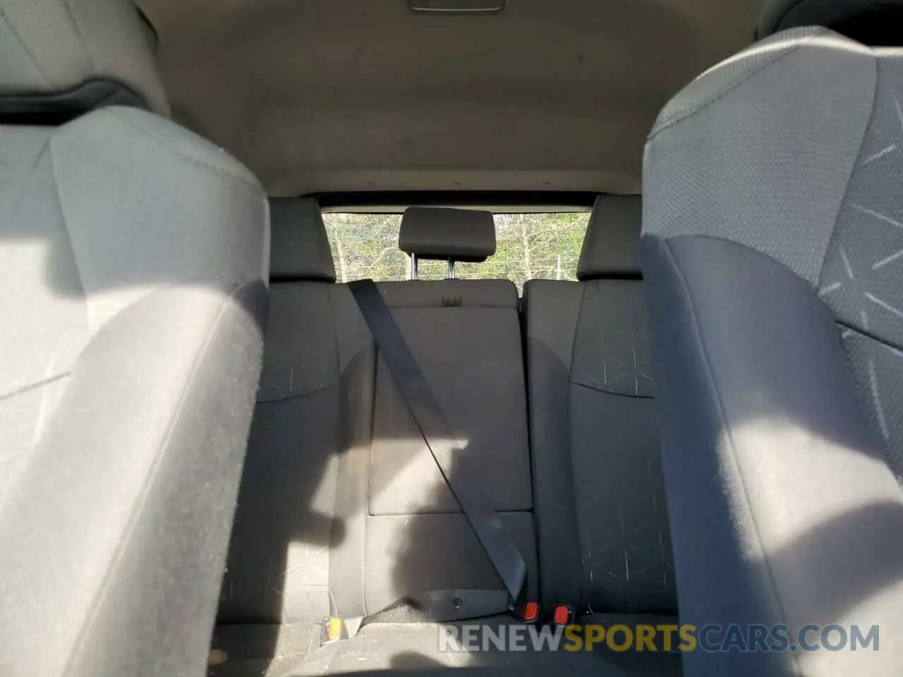 10 fotografías del automóvil dañado 2T3P1RFV3MW214677 TOYOTA RAV4 2021
