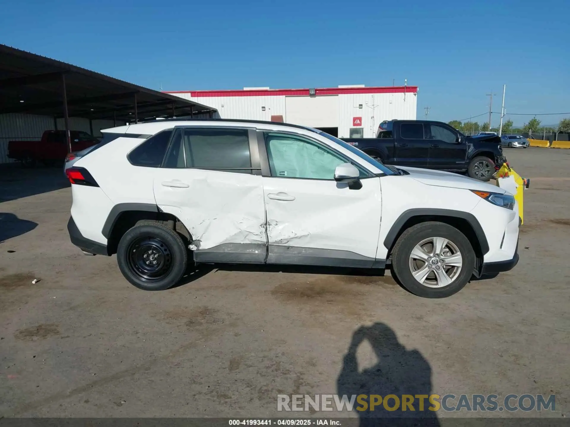 14 fotografías del automóvil dañado 2T3P1RFV4MC176328 TOYOTA RAV4 2021