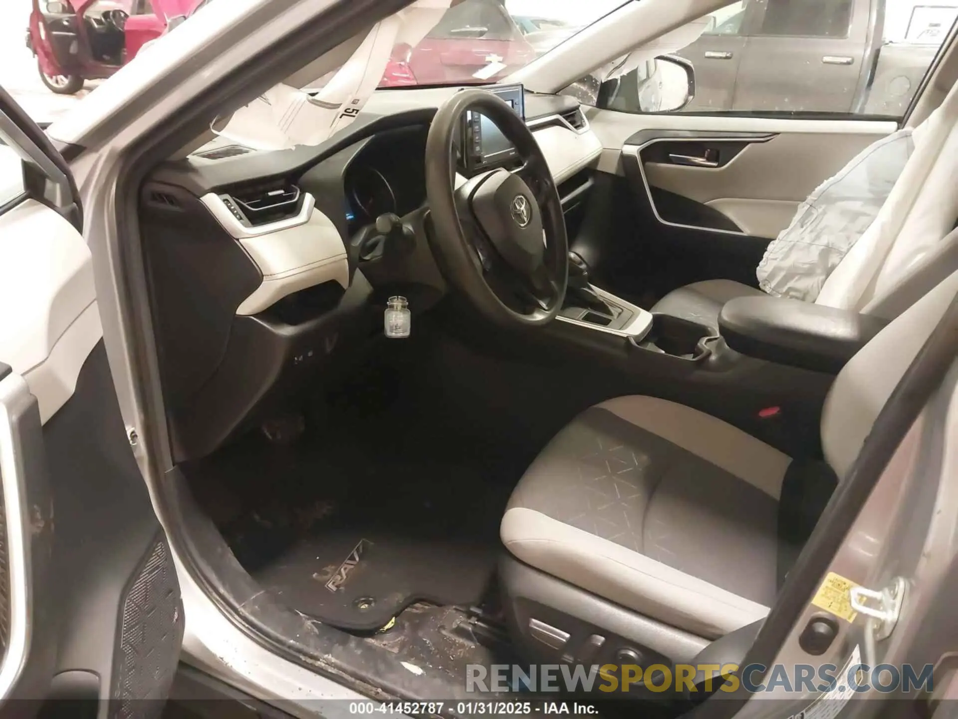 5 fotografías del automóvil dañado 2T3P1RFV4MC177270 TOYOTA RAV4 2021