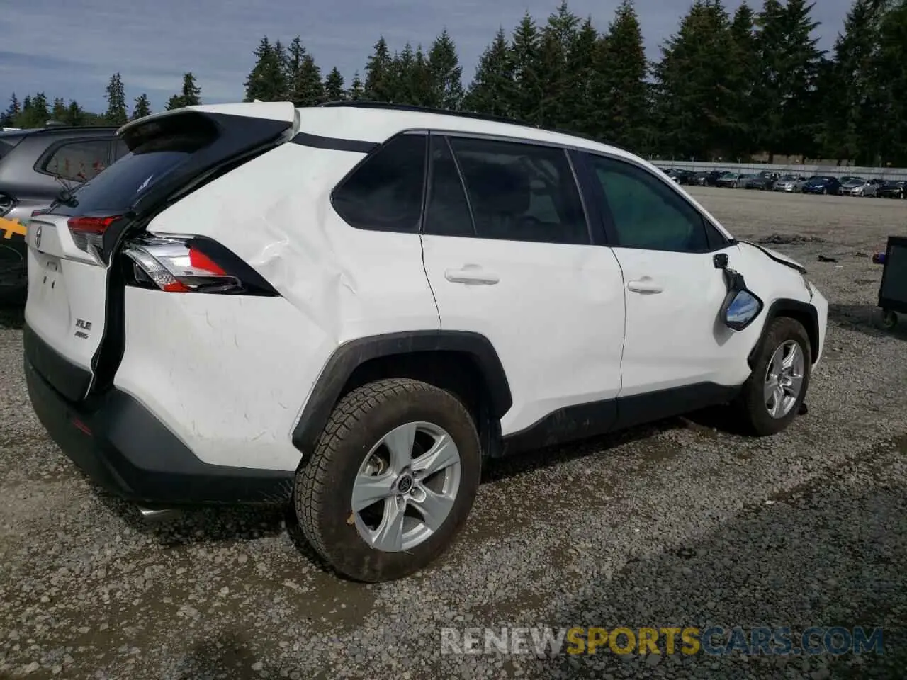 3 fotografías del automóvil dañado 2T3P1RFV4MC191752 TOYOTA RAV4 2021