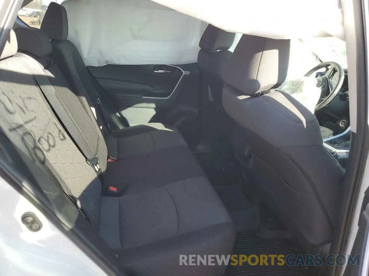 10 fotografías del automóvil dañado 2T3P1RFV4MC200580 TOYOTA RAV4 2021