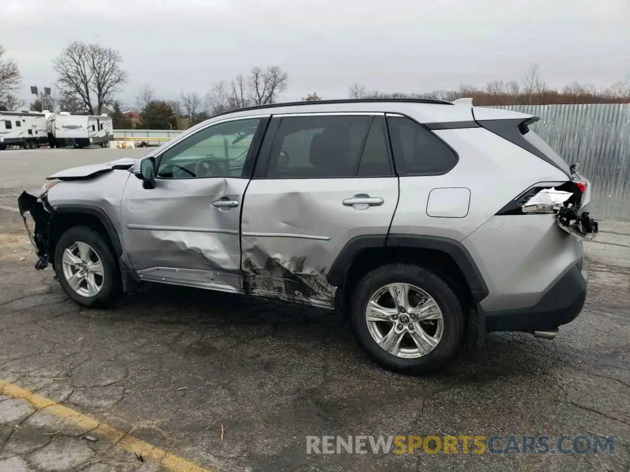 2 fotografías del automóvil dañado 2T3P1RFV4MC208971 TOYOTA RAV4 2021