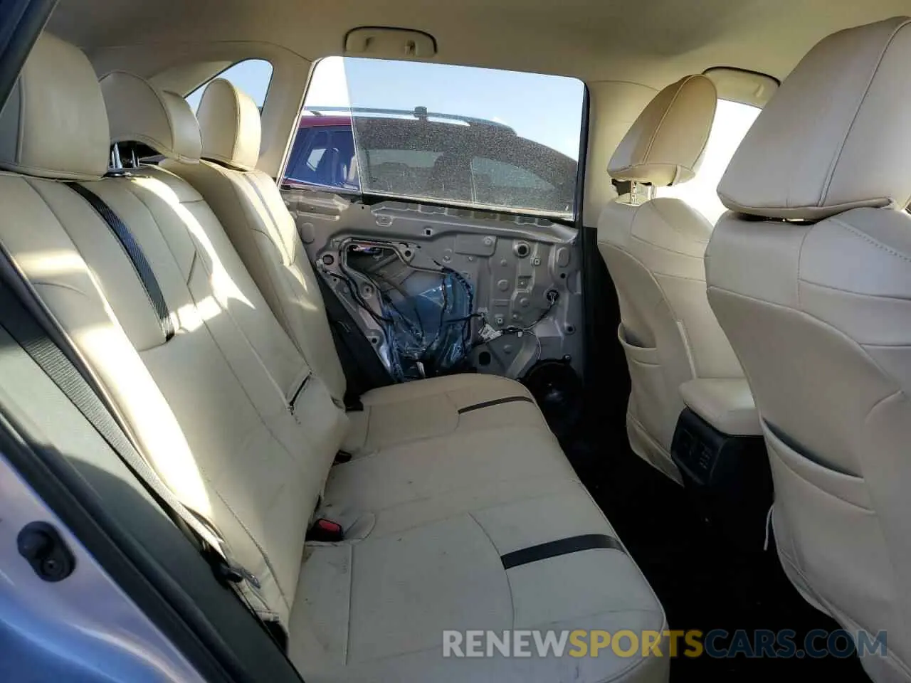 11 fotografías del automóvil dañado 2T3P1RFV4MC210056 TOYOTA RAV4 2021