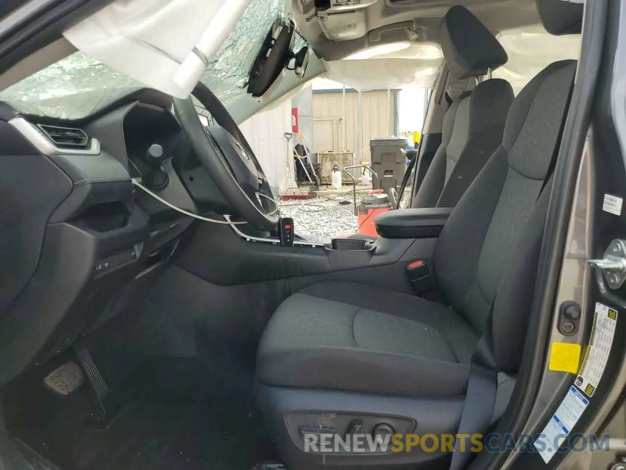 7 fotografías del automóvil dañado 2T3P1RFV4MC232431 TOYOTA RAV4 2021