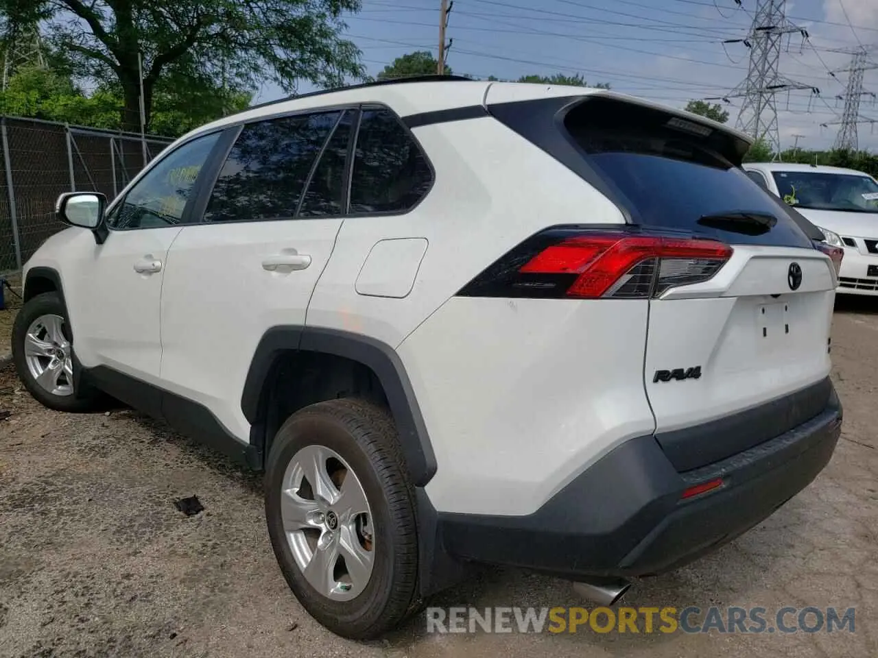 3 fotografías del automóvil dañado 2T3P1RFV4MC233627 TOYOTA RAV4 2021