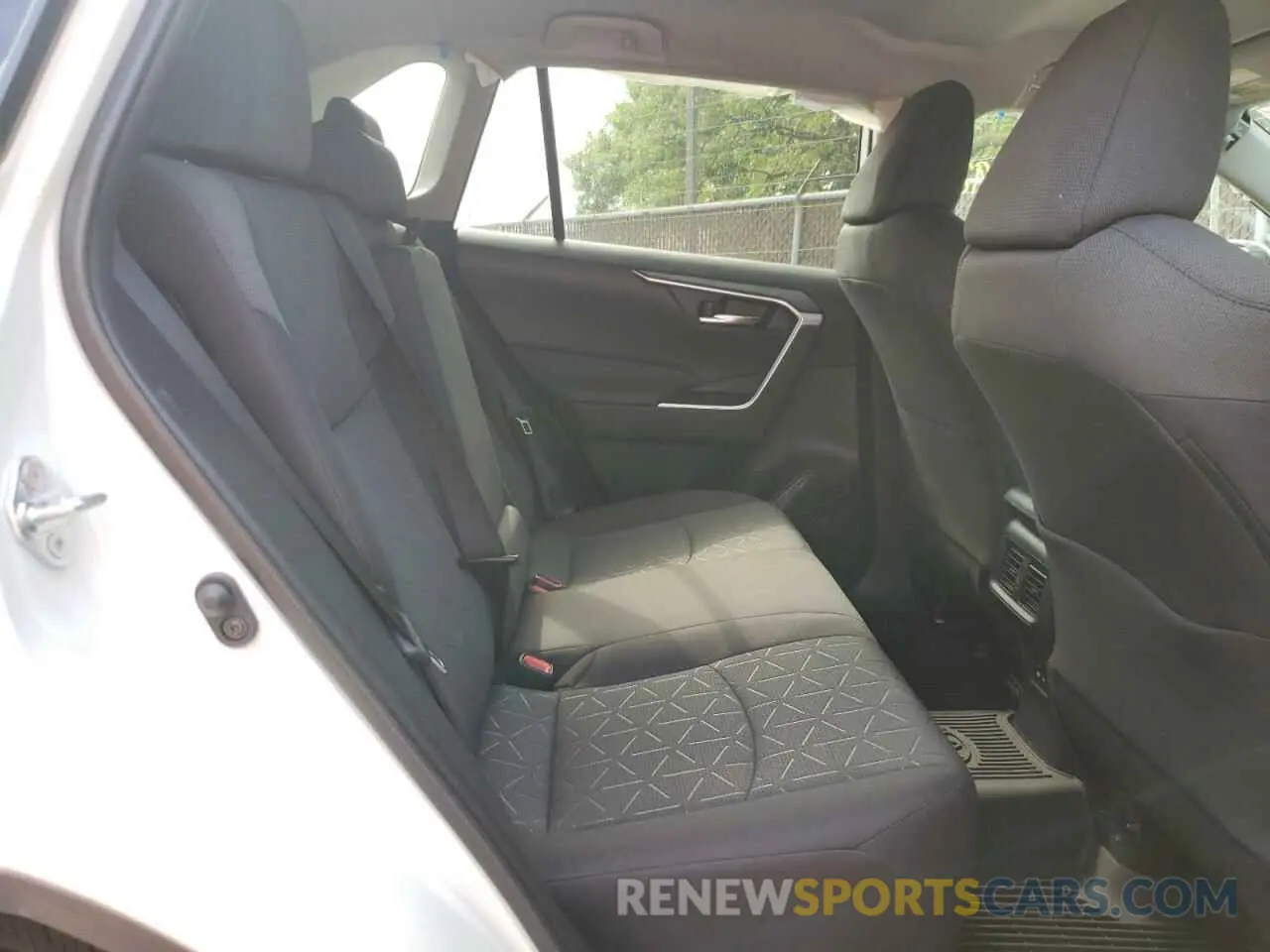 6 fotografías del automóvil dañado 2T3P1RFV4MC233627 TOYOTA RAV4 2021