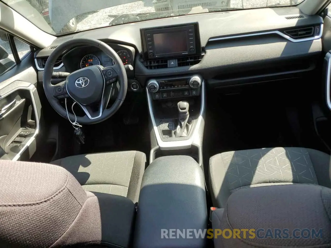 8 fotografías del automóvil dañado 2T3P1RFV4MC247401 TOYOTA RAV4 2021
