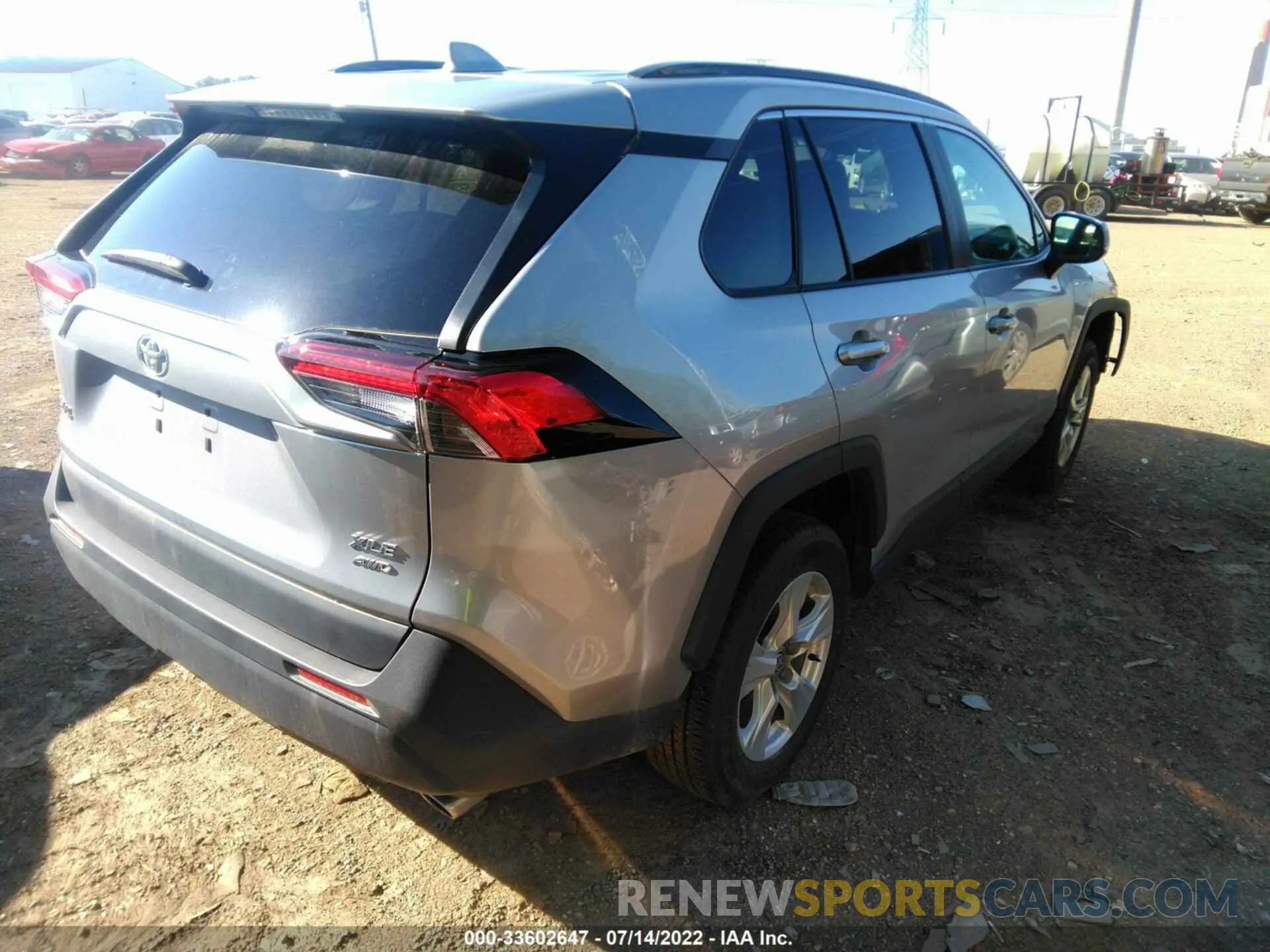4 fotografías del automóvil dañado 2T3P1RFV4MC247799 TOYOTA RAV4 2021