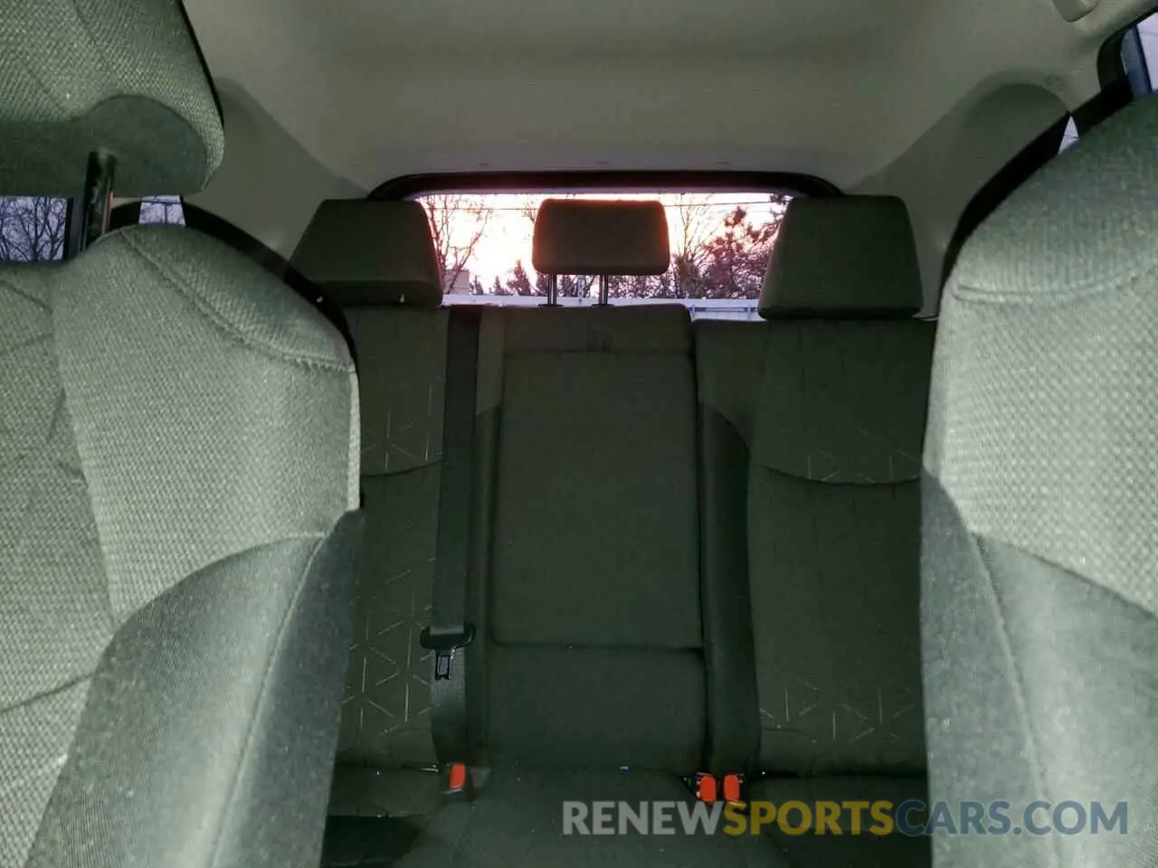 10 fotografías del automóvil dañado 2T3P1RFV4MC252890 TOYOTA RAV4 2021