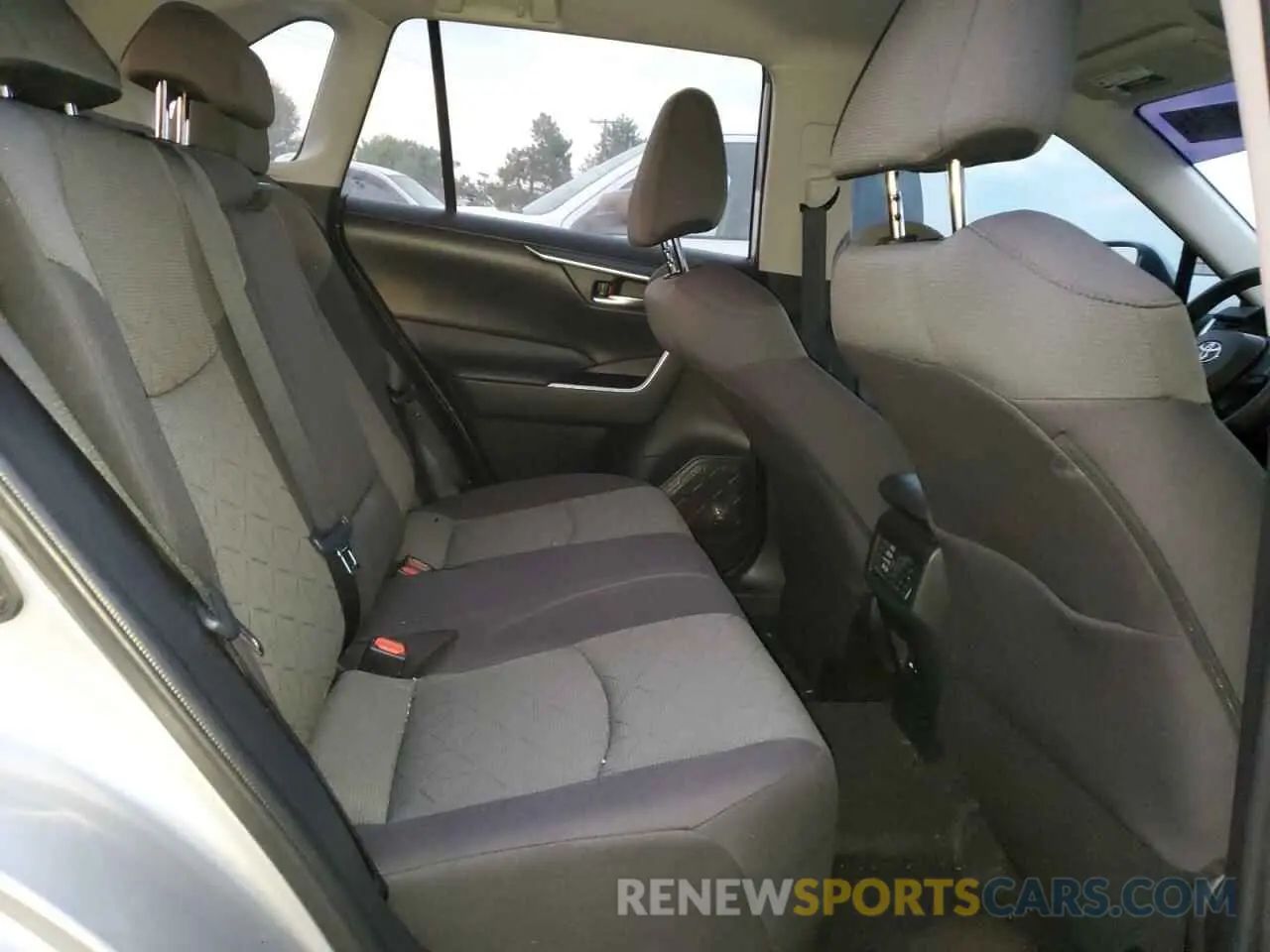11 fotografías del automóvil dañado 2T3P1RFV4MC252890 TOYOTA RAV4 2021
