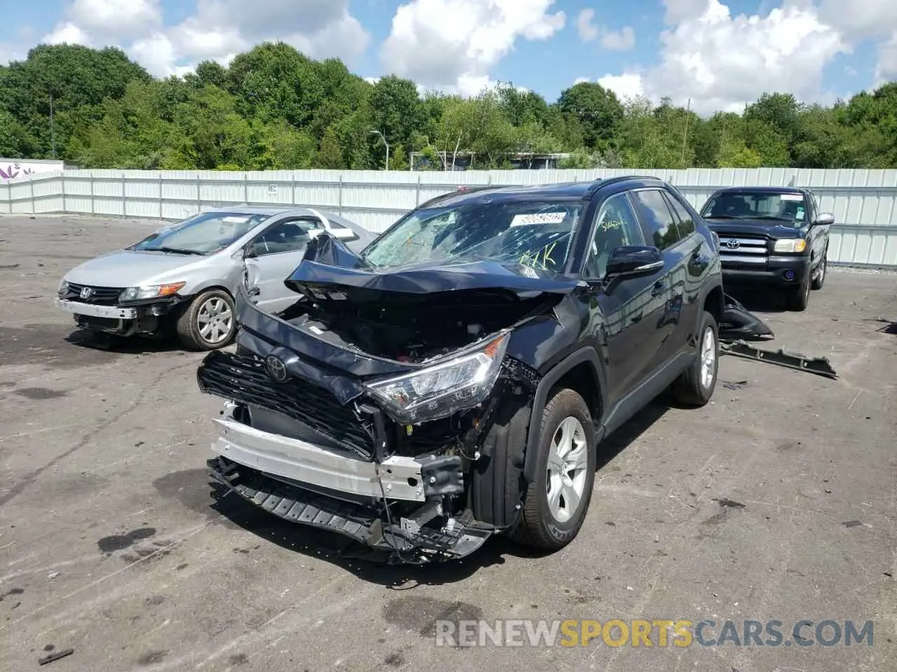 2 fotografías del automóvil dañado 2T3P1RFV4MW141674 TOYOTA RAV4 2021