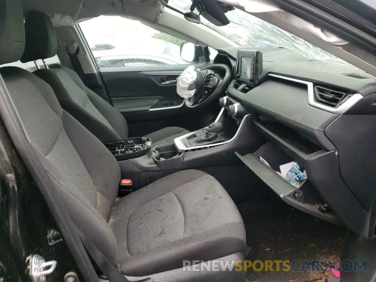 5 fotografías del automóvil dañado 2T3P1RFV4MW141674 TOYOTA RAV4 2021