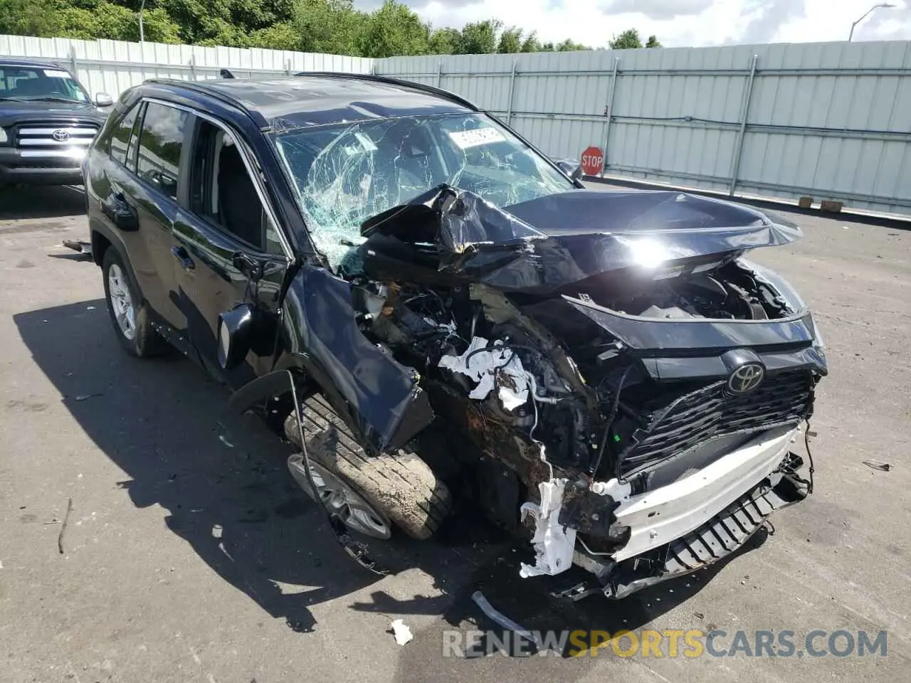 9 fotografías del automóvil dañado 2T3P1RFV4MW141674 TOYOTA RAV4 2021