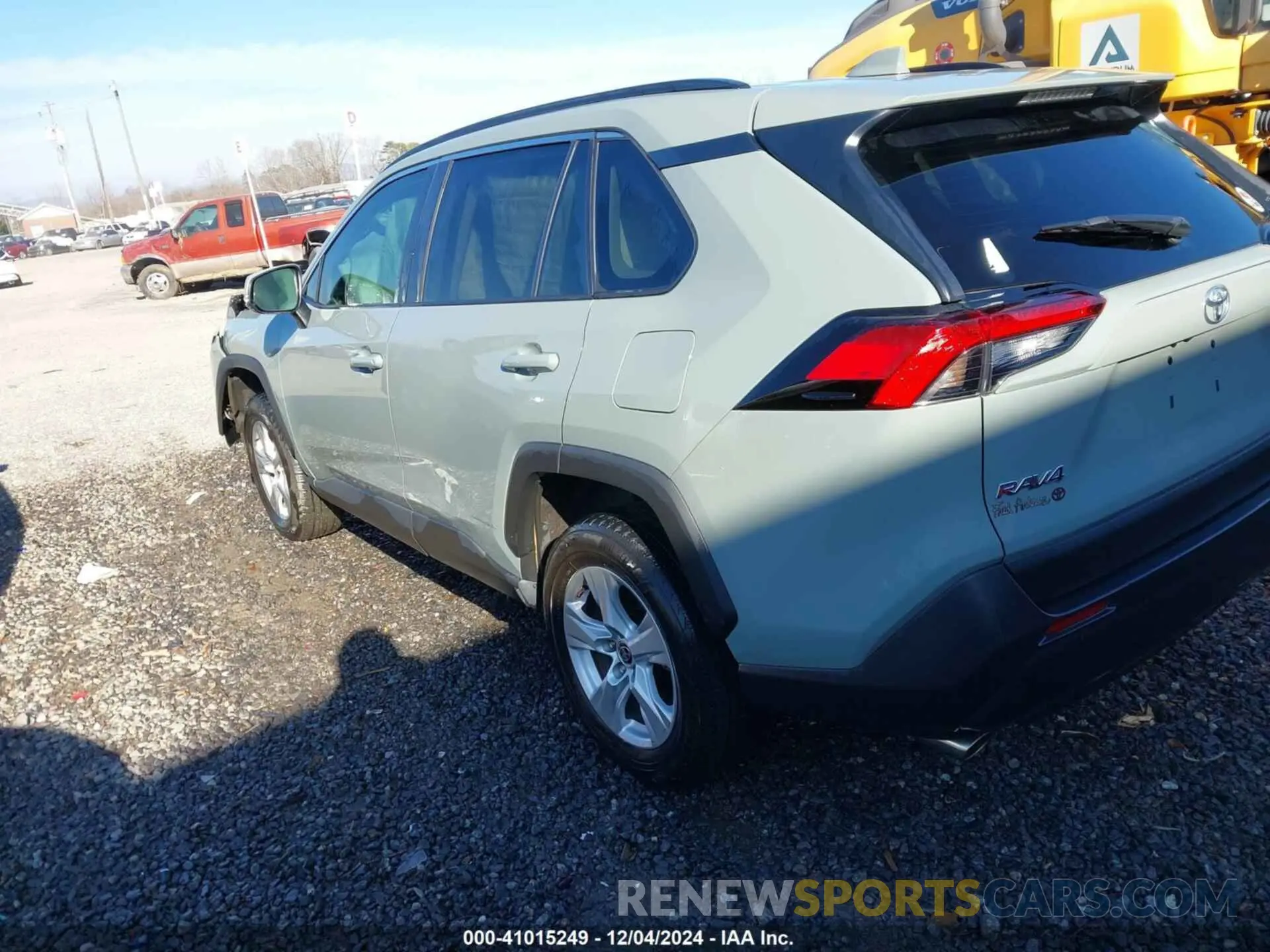 3 fotografías del automóvil dañado 2T3P1RFV4MW180460 TOYOTA RAV4 2021