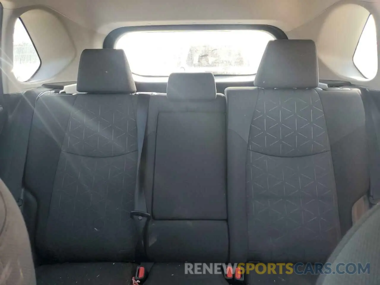 10 fotografías del automóvil dañado 2T3P1RFV5MC190948 TOYOTA RAV4 2021