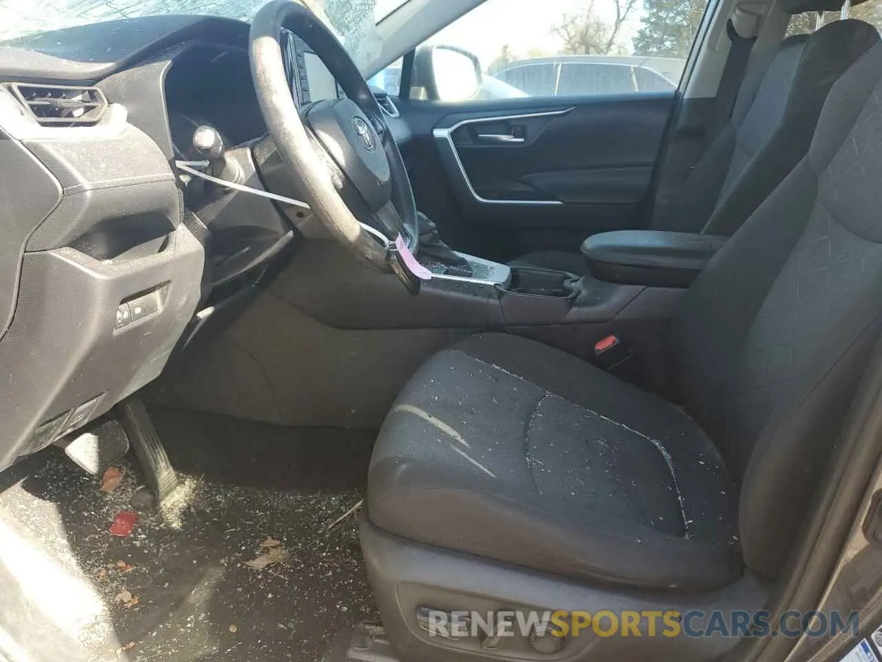 7 fotografías del automóvil dañado 2T3P1RFV5MC190948 TOYOTA RAV4 2021