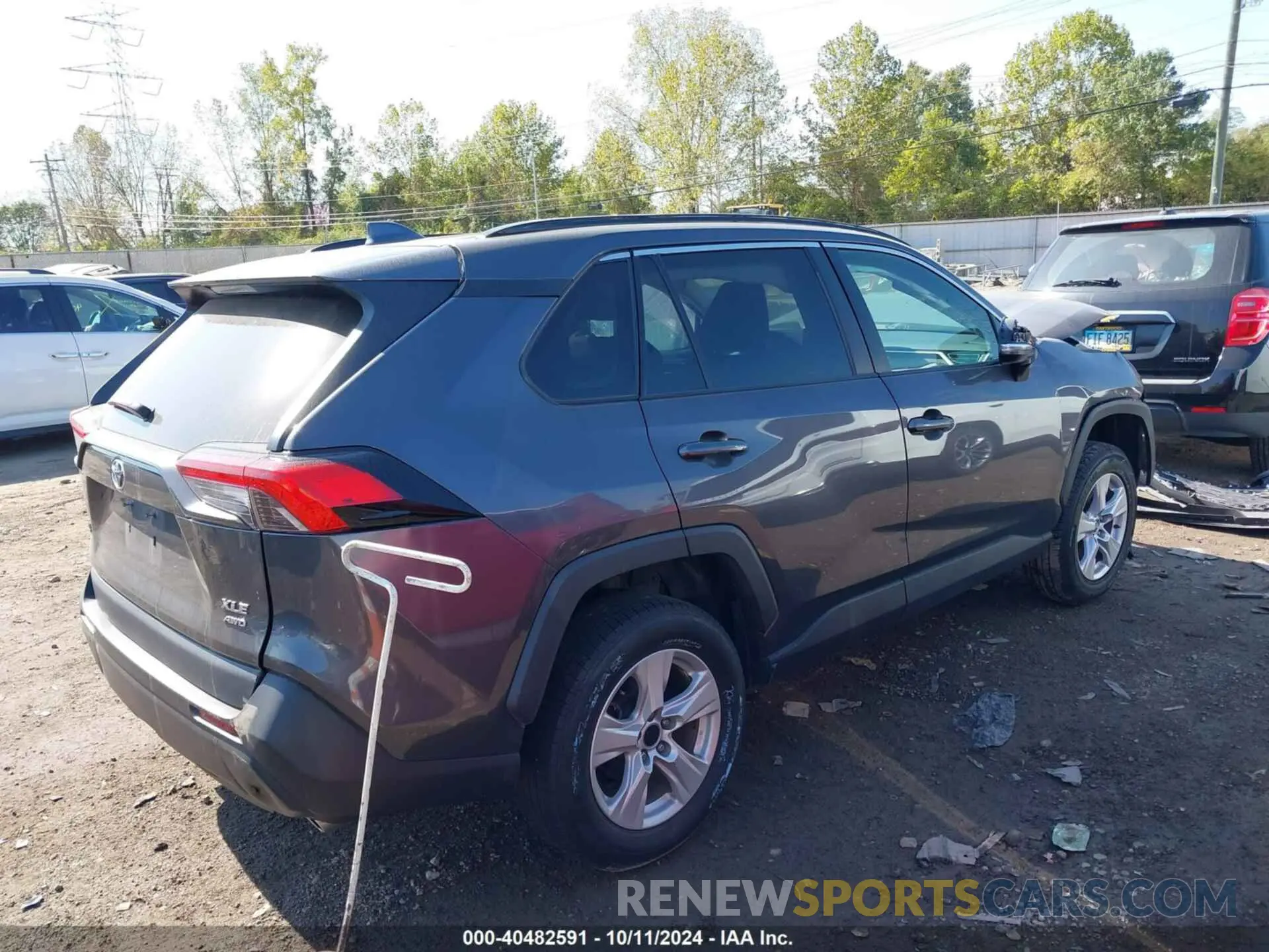 4 fotografías del automóvil dañado 2T3P1RFV5MW141571 TOYOTA RAV4 2021