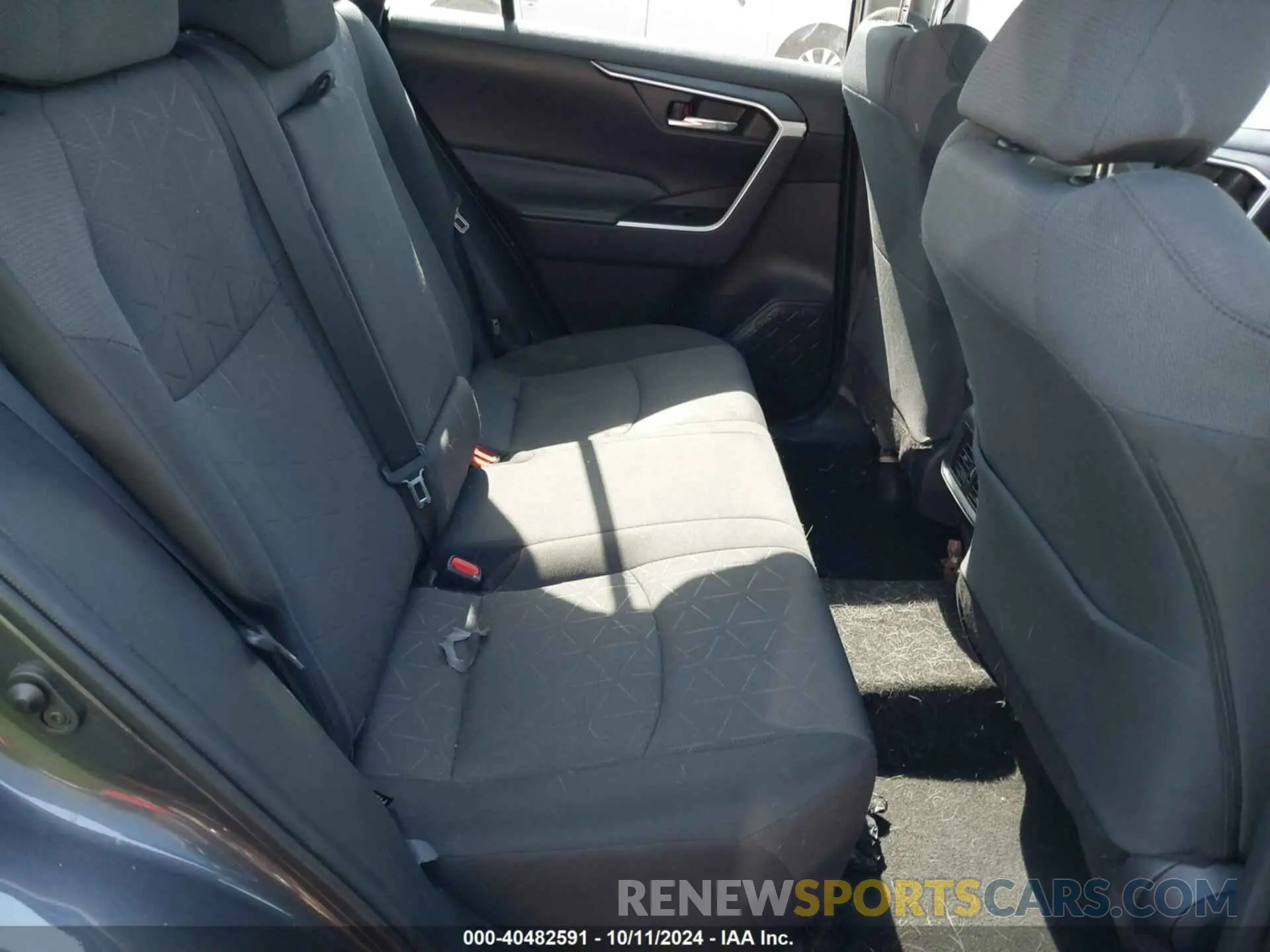 8 fotografías del automóvil dañado 2T3P1RFV5MW141571 TOYOTA RAV4 2021
