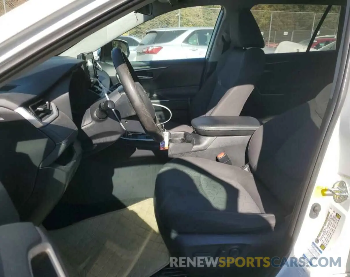 7 fotografías del automóvil dañado 2T3P1RFV5MW161240 TOYOTA RAV4 2021