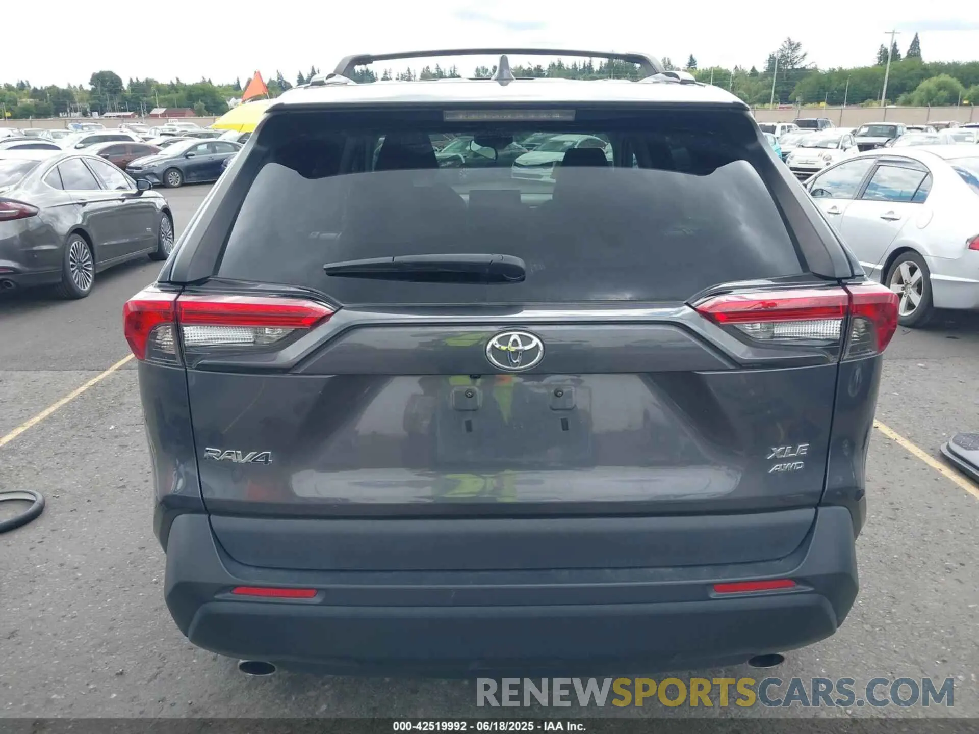 17 fotografías del automóvil dañado 2T3P1RFV5MW230332 TOYOTA RAV4 2021