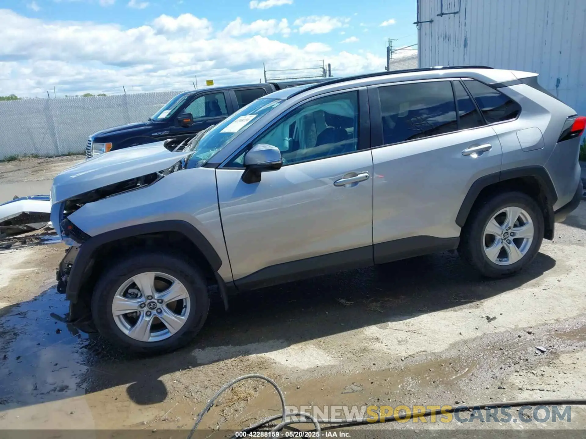 2 fotografías del automóvil dañado 2T3P1RFV6MC153214 TOYOTA RAV4 2021