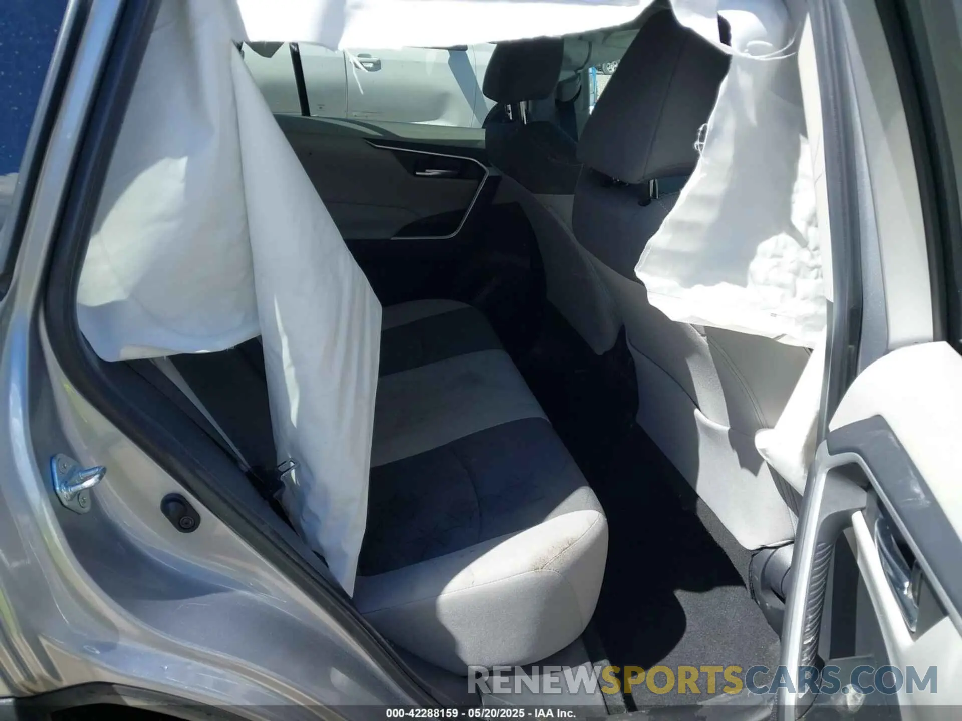 8 fotografías del automóvil dañado 2T3P1RFV6MC153214 TOYOTA RAV4 2021