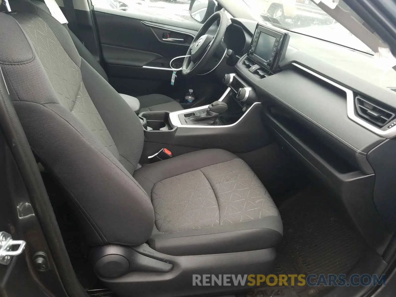 5 fotografías del automóvil dañado 2T3P1RFV6MC177402 TOYOTA RAV4 2021