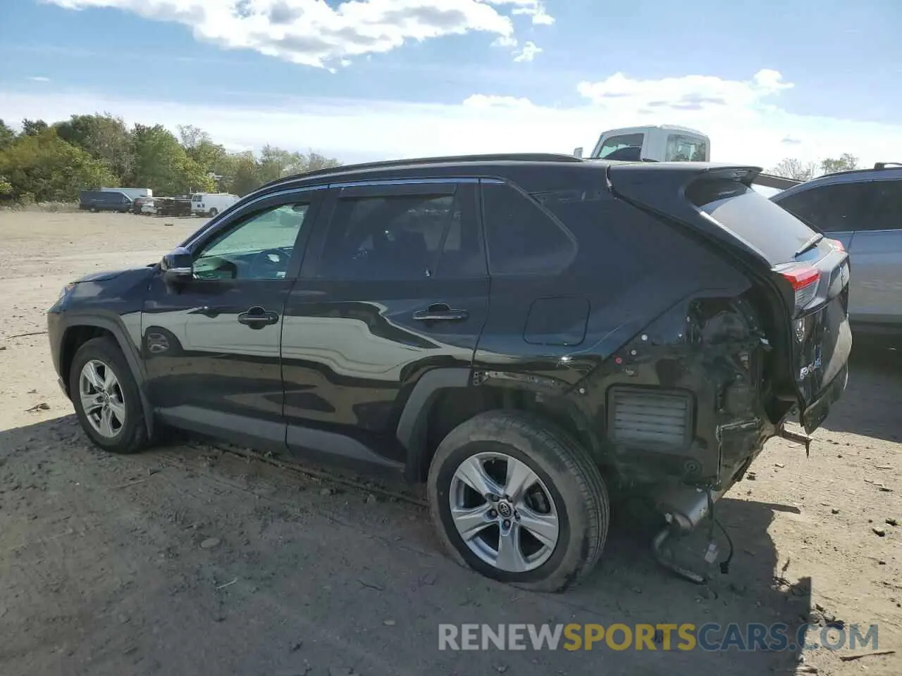 2 fotografías del automóvil dañado 2T3P1RFV6MC181806 TOYOTA RAV4 2021