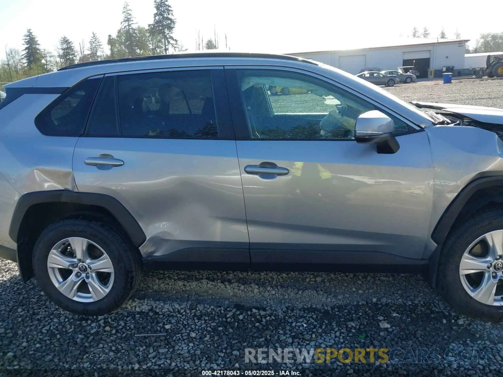 13 fotografías del automóvil dañado 2T3P1RFV7MC212805 TOYOTA RAV4 2021