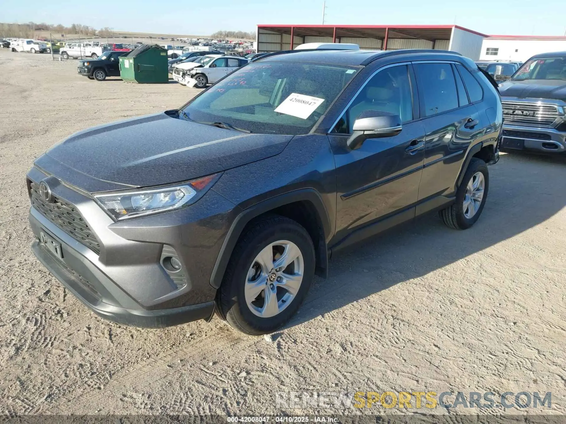 2 fotografías del automóvil dañado 2T3P1RFV7MC227207 TOYOTA RAV4 2021